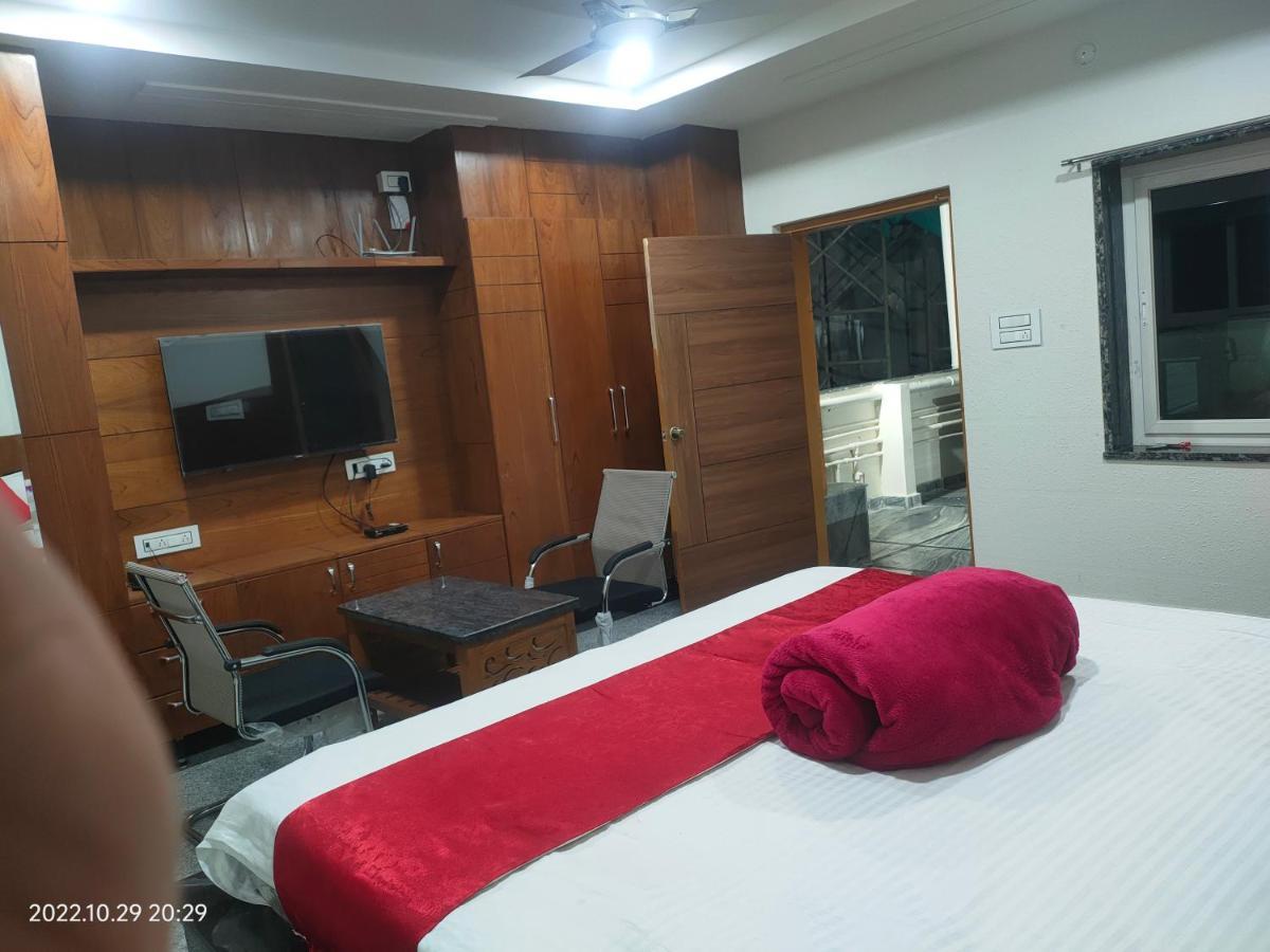 Hotel New Maruthi Inn, Lb Nagar Χιντεραμπάντ Εξωτερικό φωτογραφία