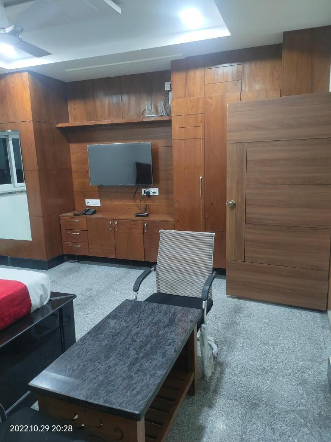 Hotel New Maruthi Inn, Lb Nagar Χιντεραμπάντ Εξωτερικό φωτογραφία