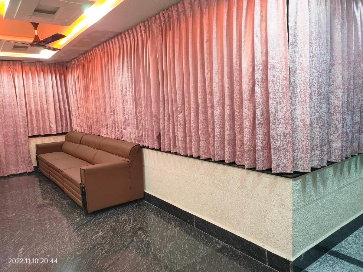 Hotel New Maruthi Inn, Lb Nagar Χιντεραμπάντ Εξωτερικό φωτογραφία