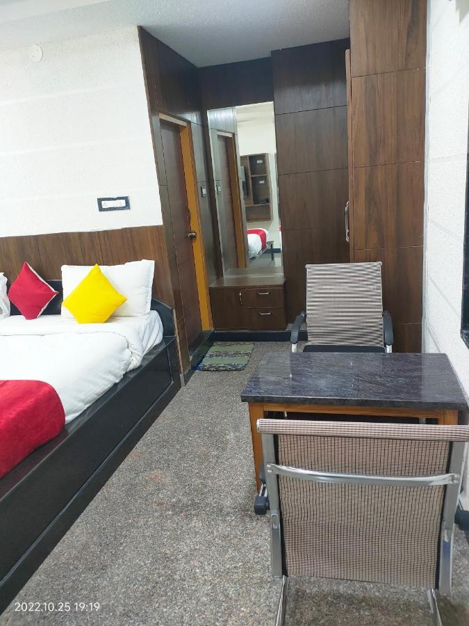 Hotel New Maruthi Inn, Lb Nagar Χιντεραμπάντ Εξωτερικό φωτογραφία