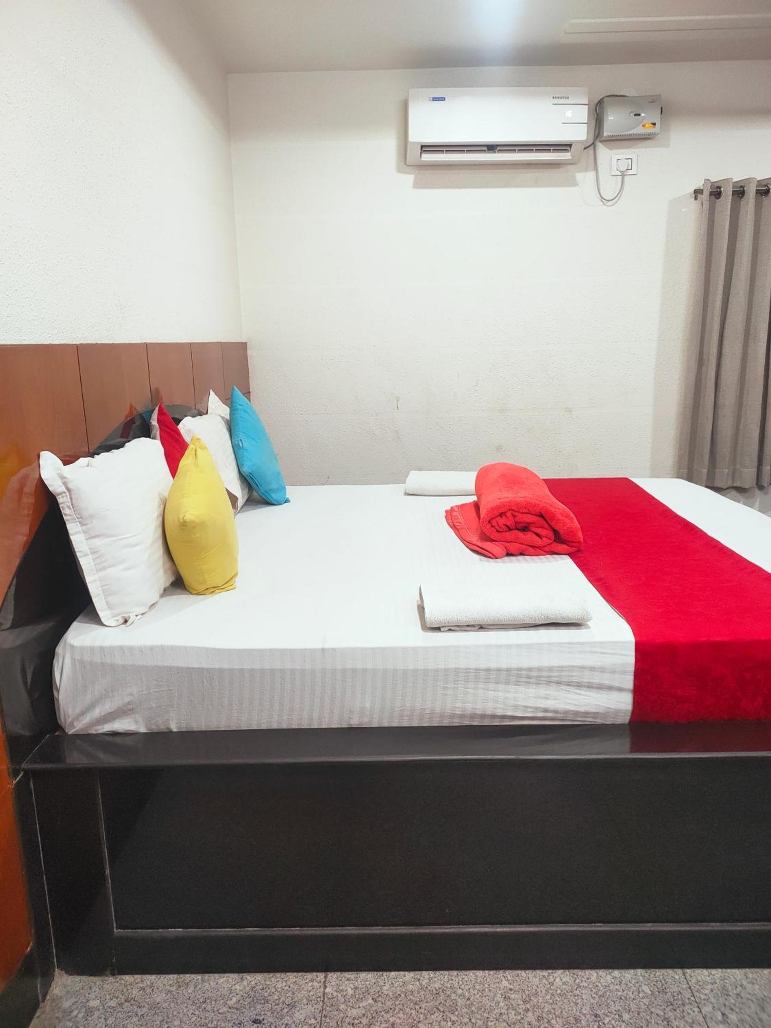 Hotel New Maruthi Inn, Lb Nagar Χιντεραμπάντ Εξωτερικό φωτογραφία